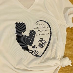 Military Mom Graphix Tee